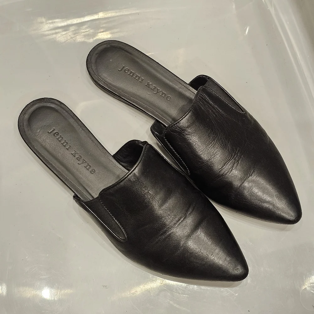 JENNI KAYNE Black Leather Mules Slip On Pointed Toes (Euro Size 36.5)